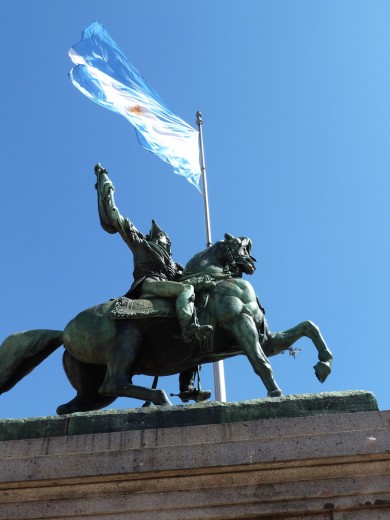 Statue of General Belgrano in front of the Casa Rosada